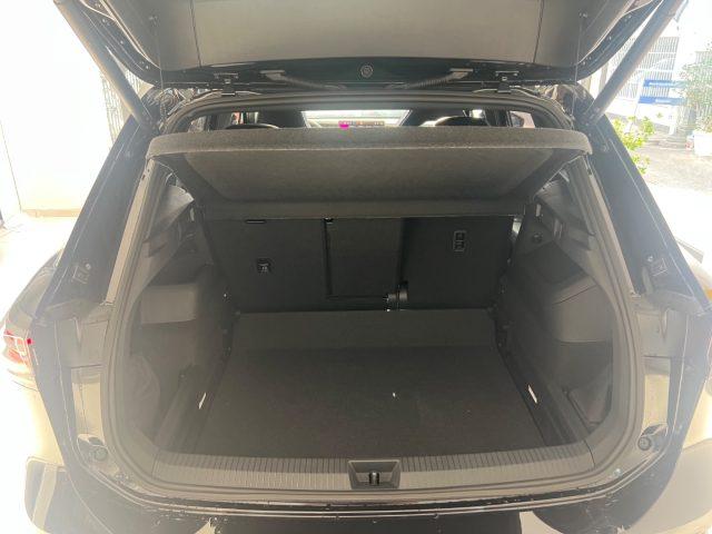VOLKSWAGEN Tiguan 2.0 TDI 150 CV DSG R-Line Plus da ?519,00 mensili