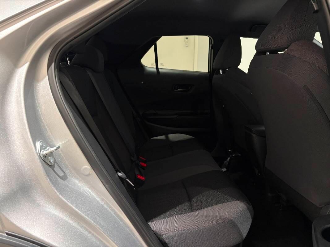 Toyota C-HR 1.8 hev Trend fwd e-cvt