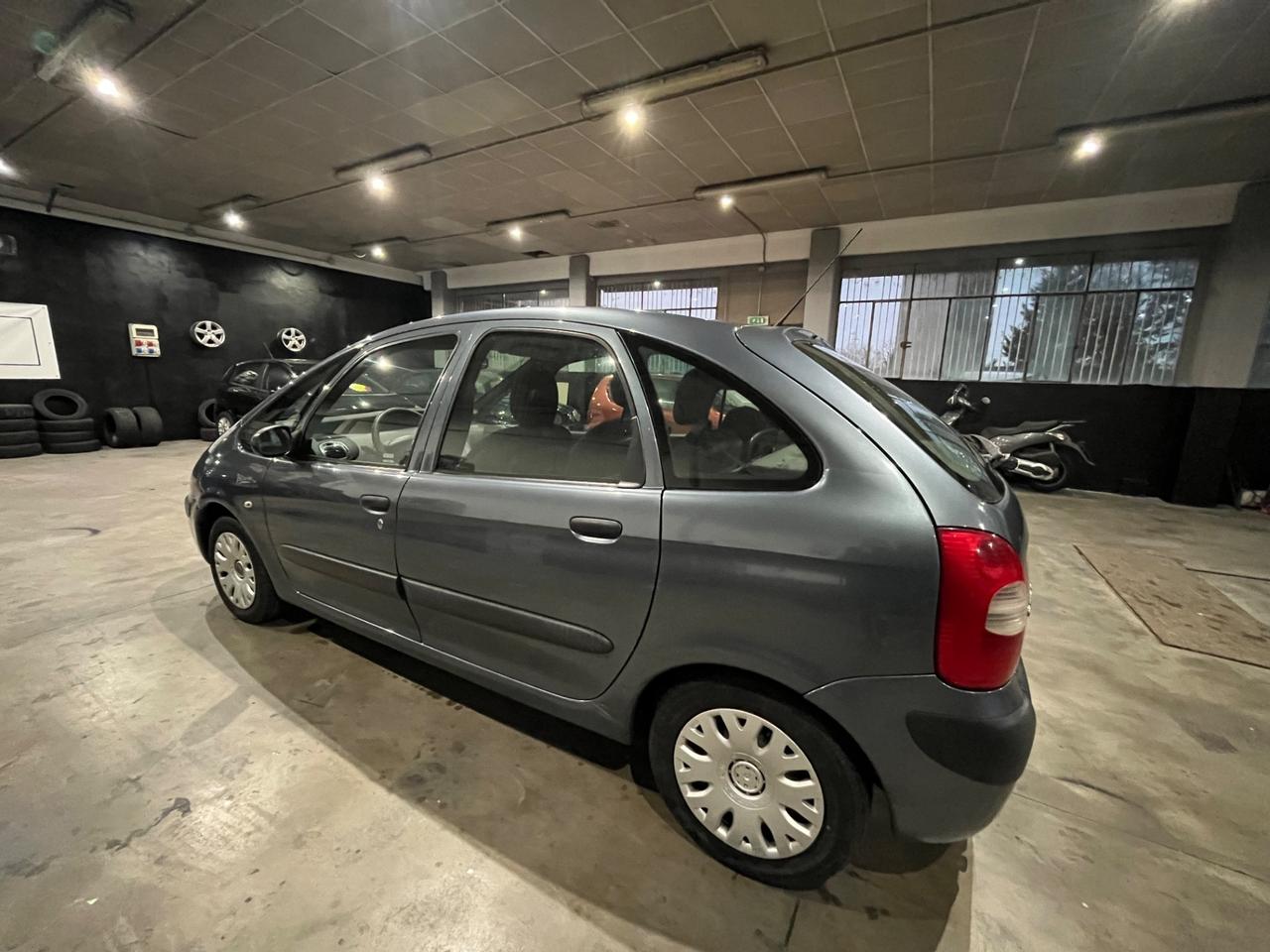 Citroen Xsara Picasso 1.6 GPL