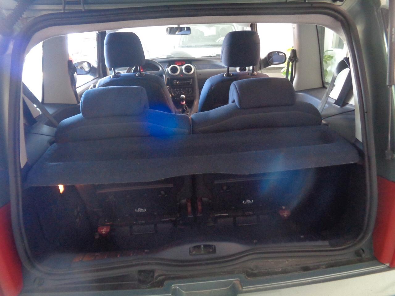 Peugeot 1007 1.4 Happy
