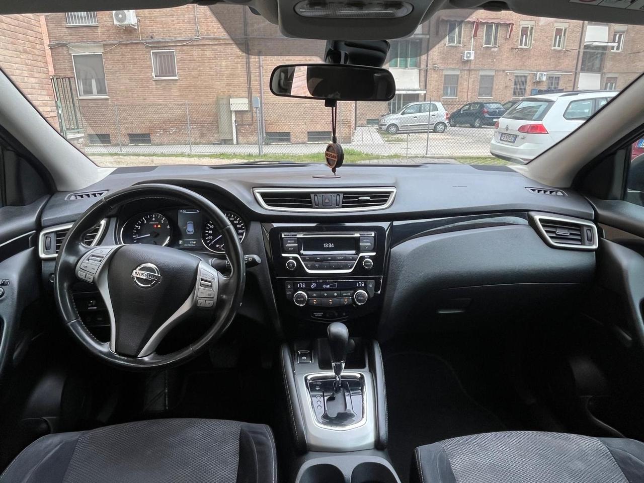 Nissan Qashqai 1.2 DIG-T Visia
