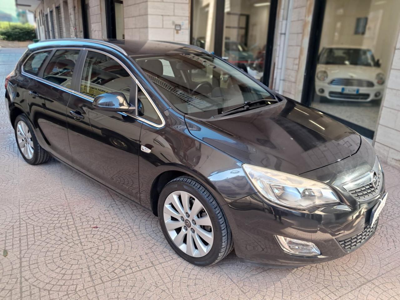 Opel Astra 1.7 CDTI 110CV Sports Tourer Cosmo-Euro4690
