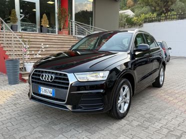 Audi Q3 2.0 TDI 150 CV Business