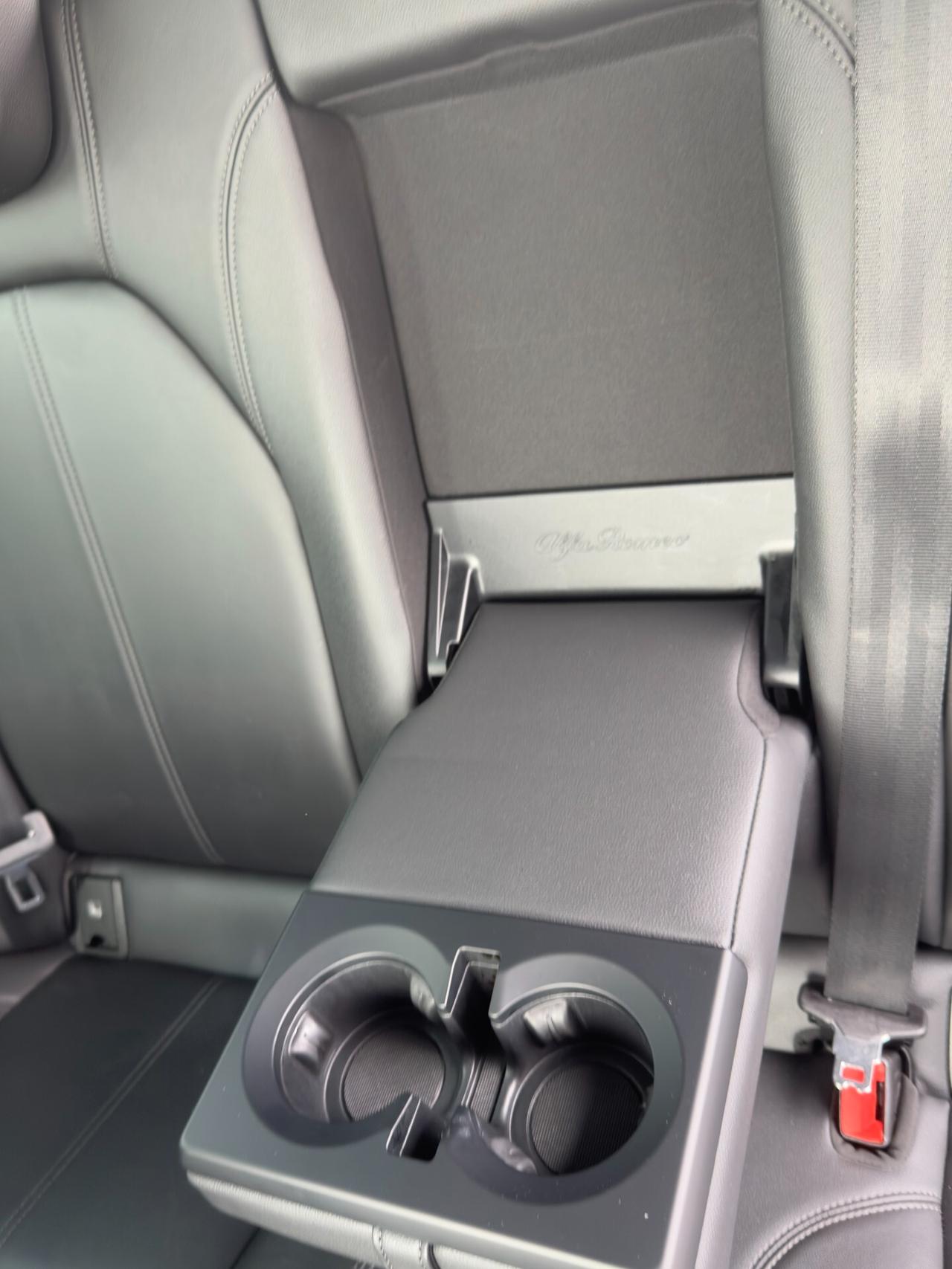 Alfa Romeo Stelvio 2.2 Turbodiesel 210 CV AT8 Q4 Estrema