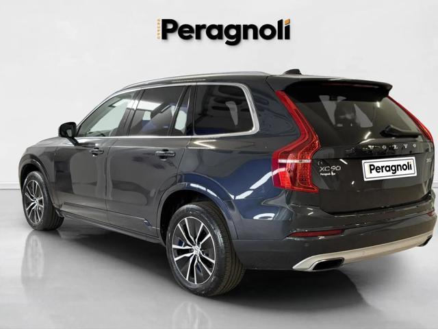 VOLVO XC90 B5 (d) AWD Geartronic 7 posti Momentum Pro