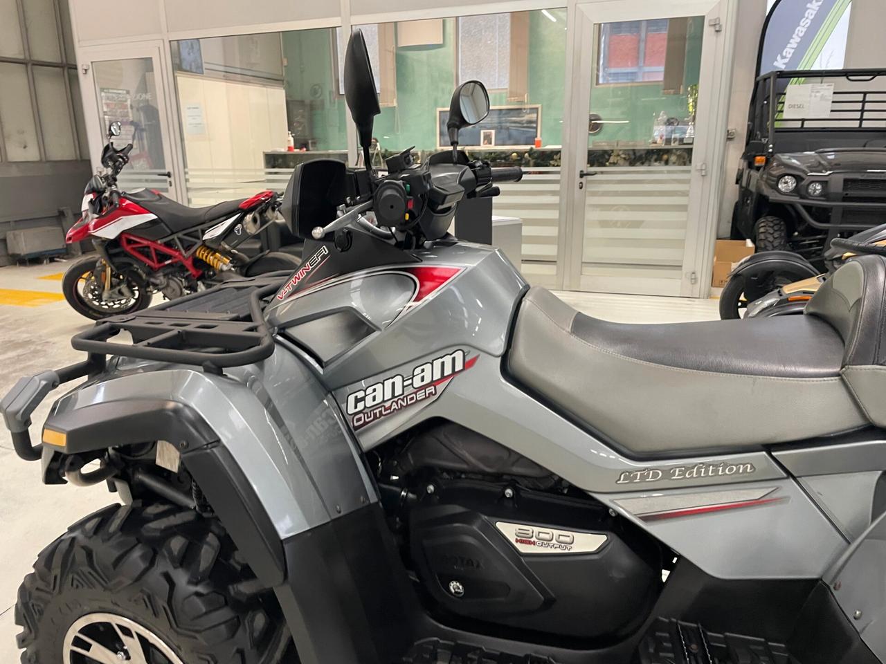 Can Am Outlander MAX 800 LIMITED