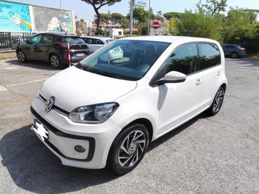 Volkswagen up! 1.0 move BlueMotion offerta del mese