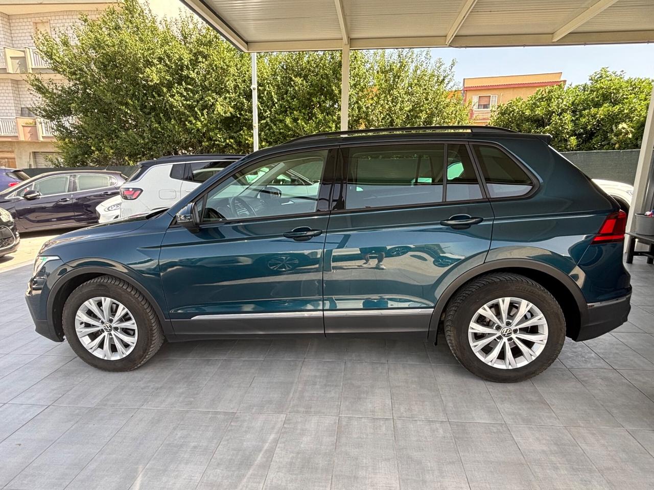 Volkswagen Tiguan 2.0 TDI 150 CV SCR DSG R-Line
