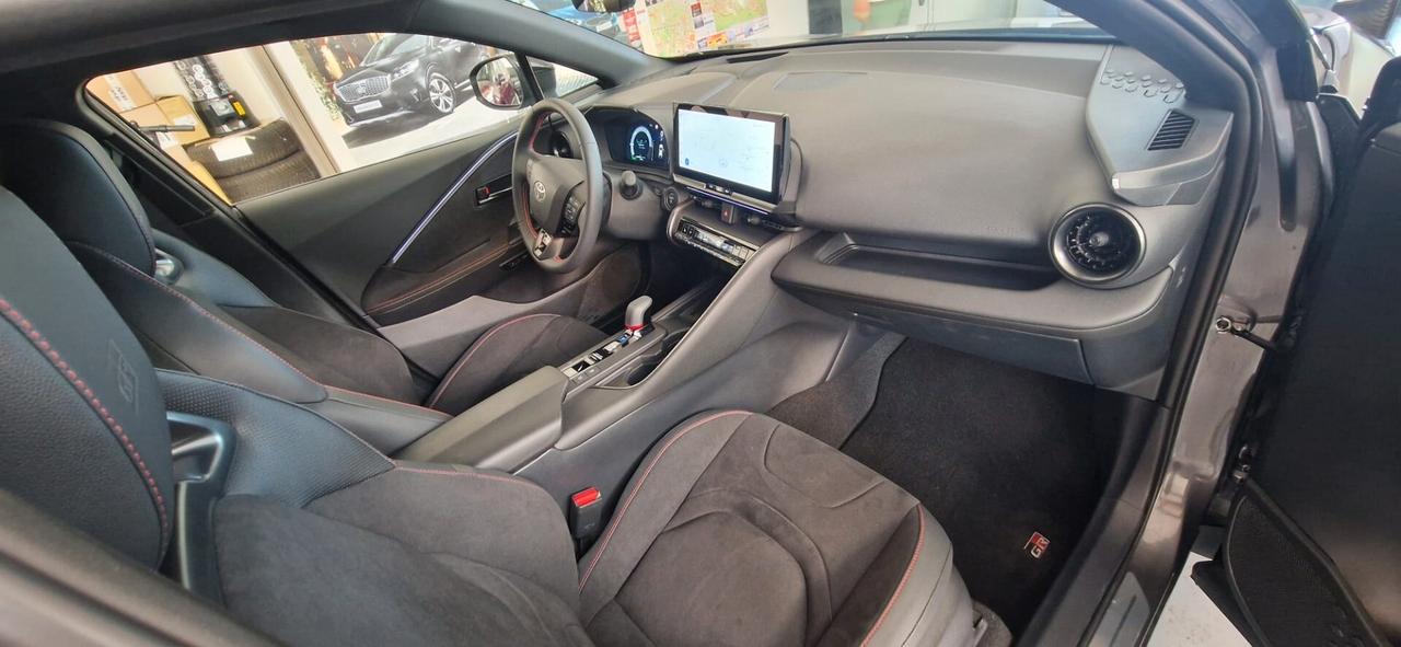 Toyota C-HR 2.0 Hybrid E-CVT GR Sport