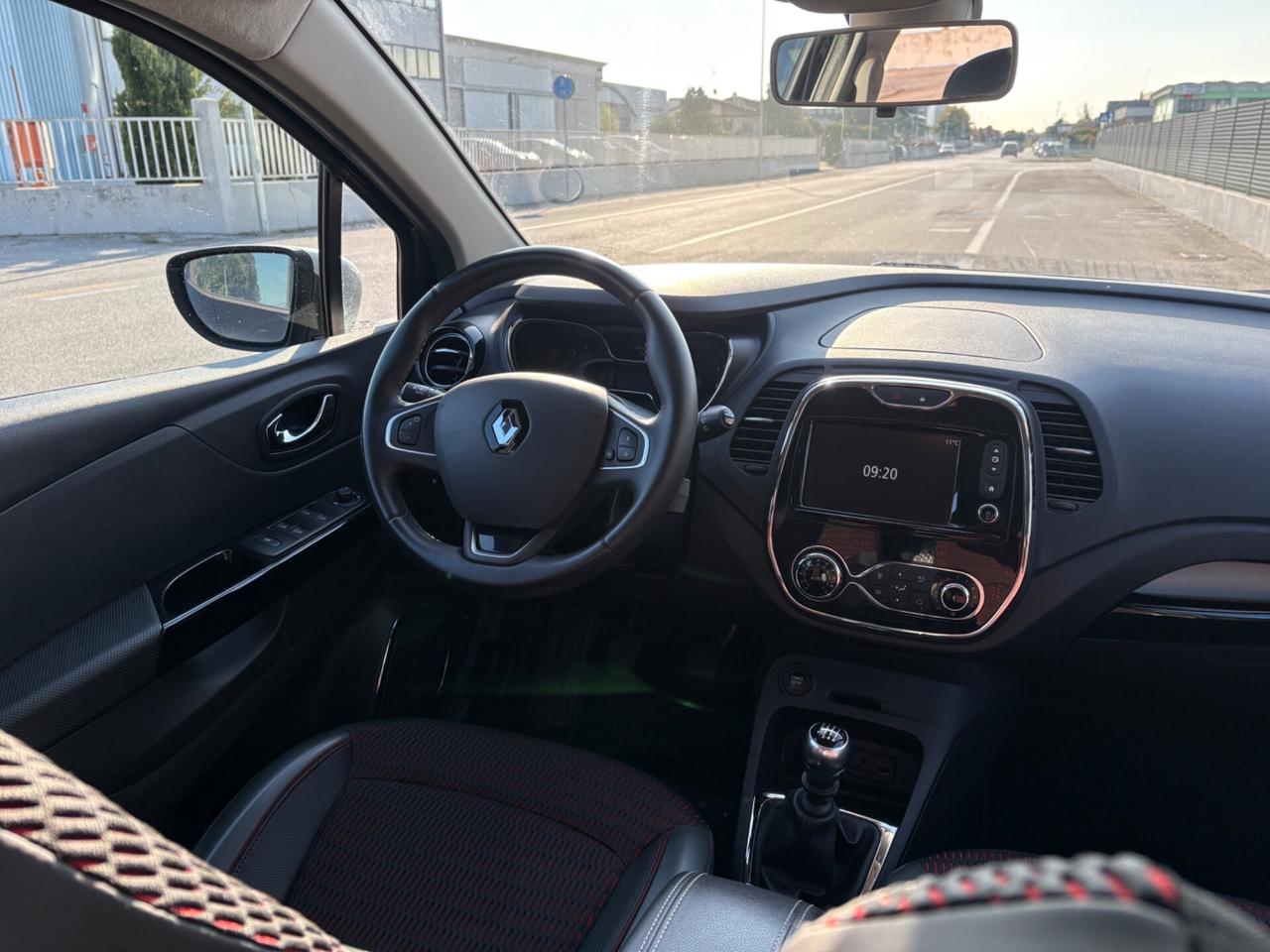 Renault Captur dCi 8V 110 CV Start&Stop Energy 2016 Euro 6