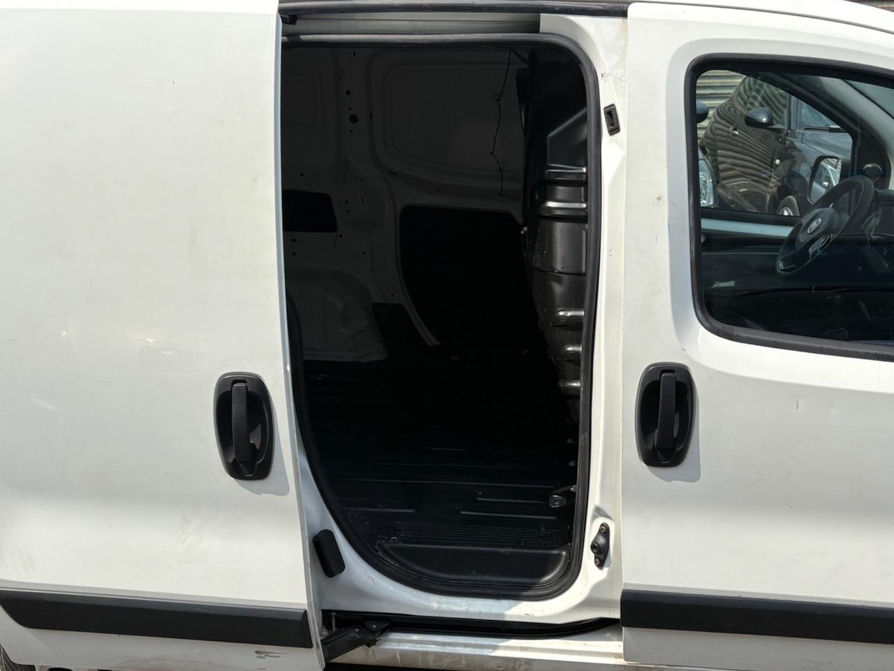 Fiat Fiorino 1.3 MJT 95CV AUTOCARROIVA ESPOSTA