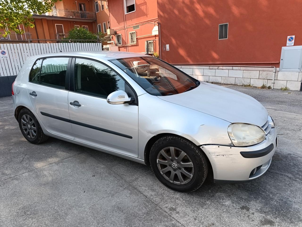 Volkswagen Golf 1.6 GPL #GM
