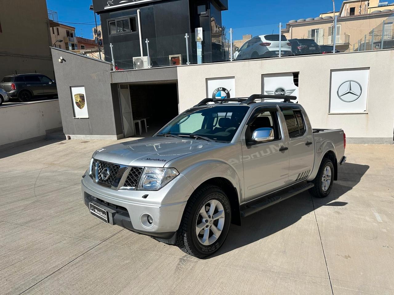 Nissan Navara 2.5 dCi 4 porte Double Cab Platinum
