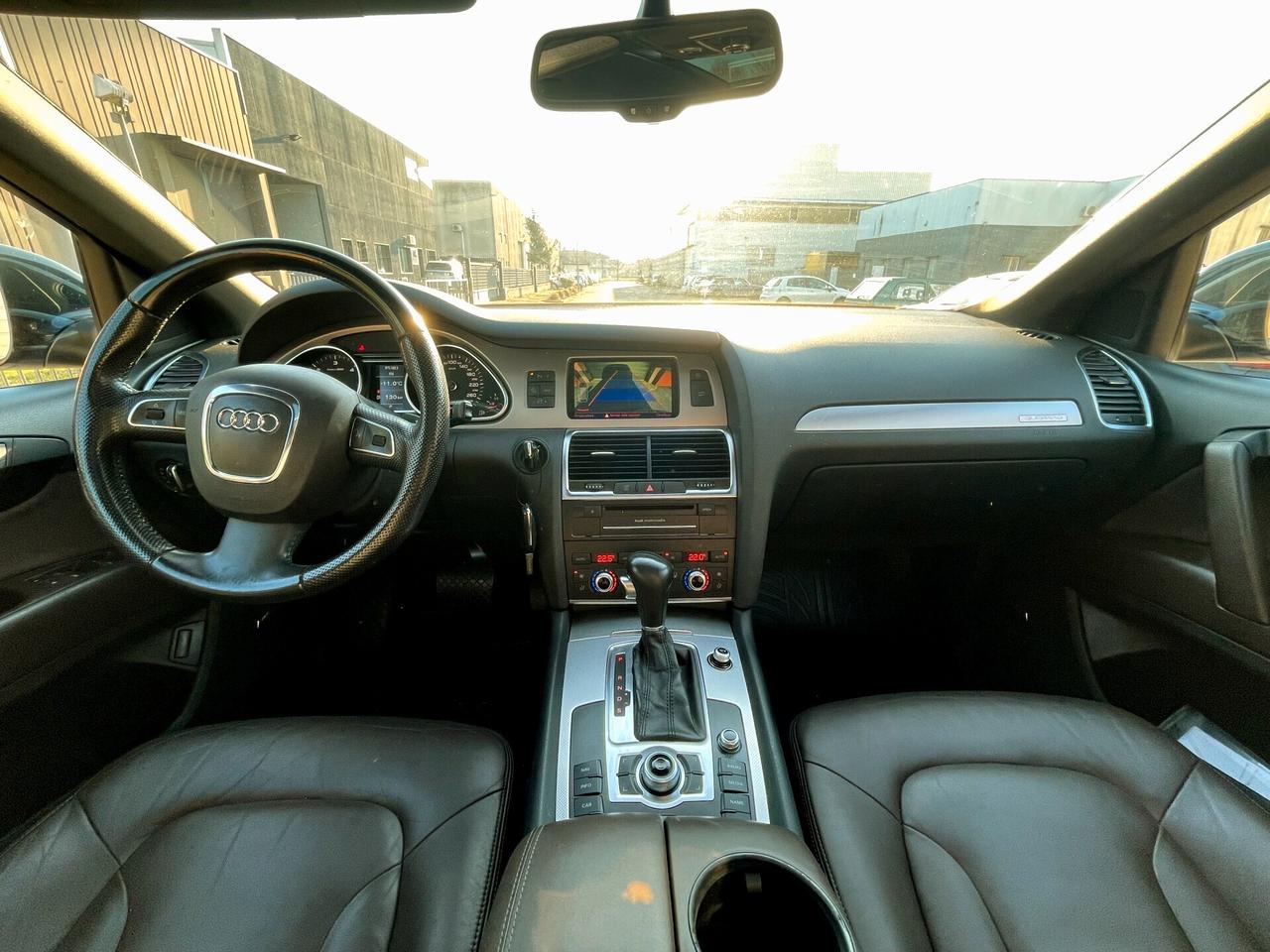 AUDI Q7 3.0D"S-line"RESTYLING-Tetto,3xTv,Led-FULL