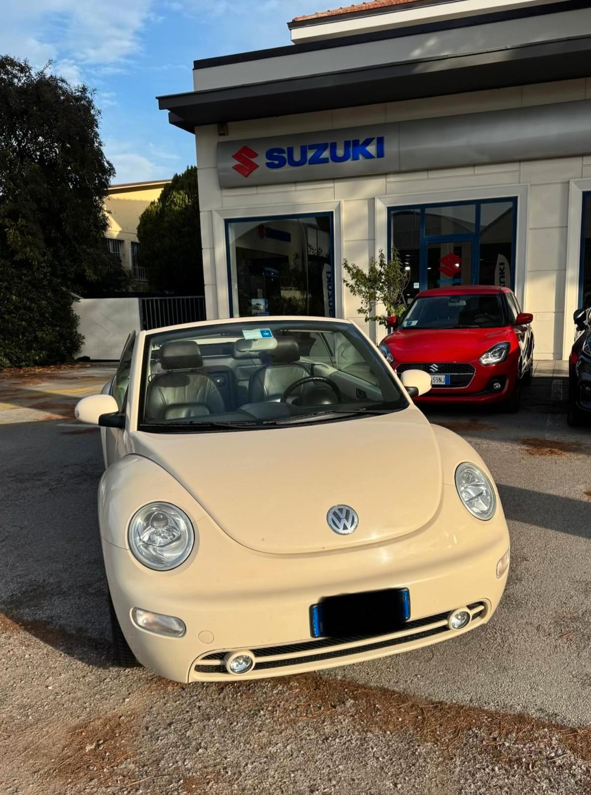 Volkswagen New Beetle 1.6 Cabrio