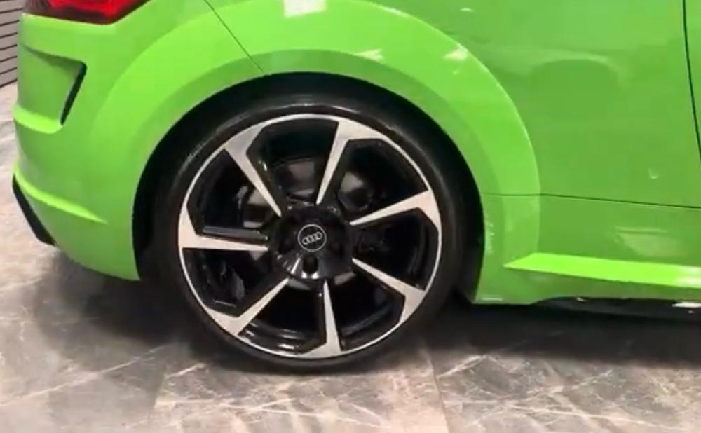 Audi TT RS Roadster 400 CV