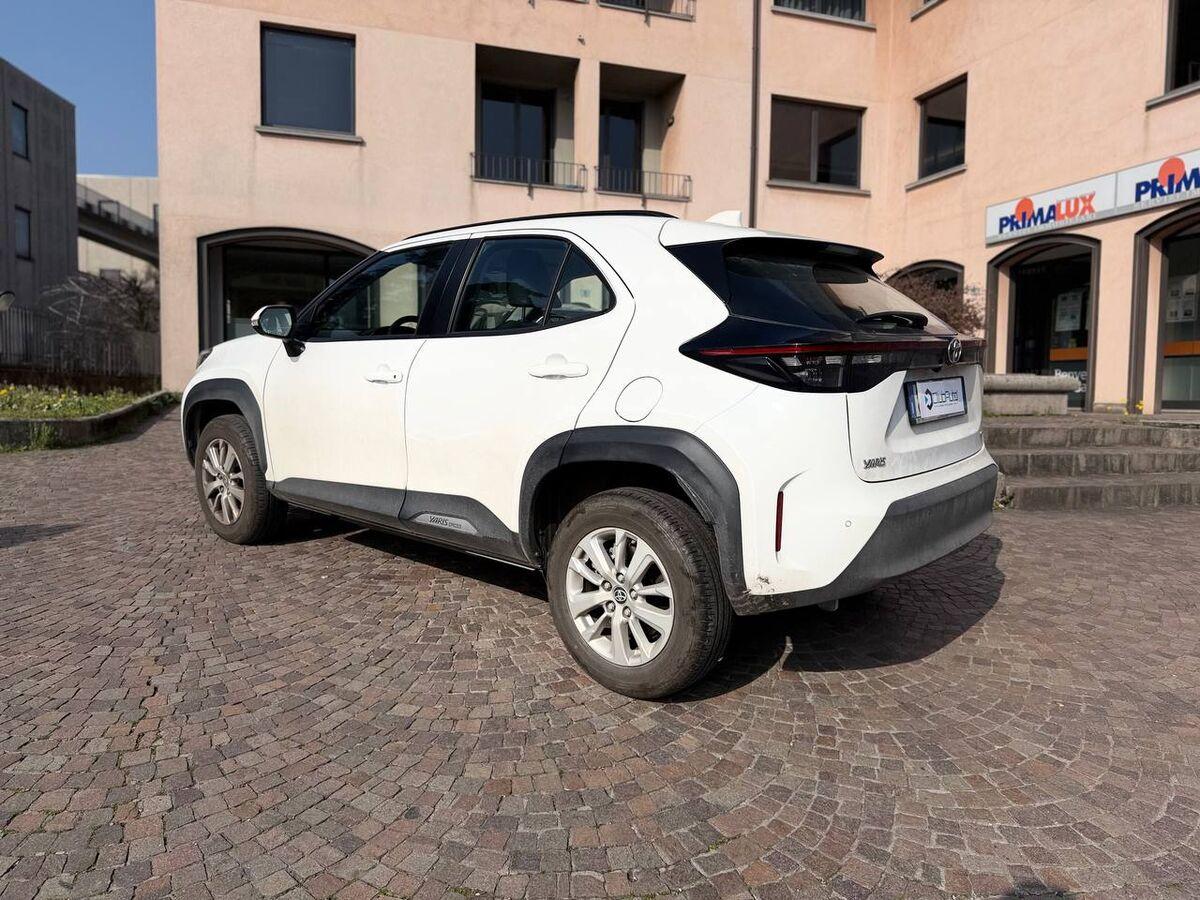 Toyota Yaris Cross 1.5h Active fwd 116cv e-cvt