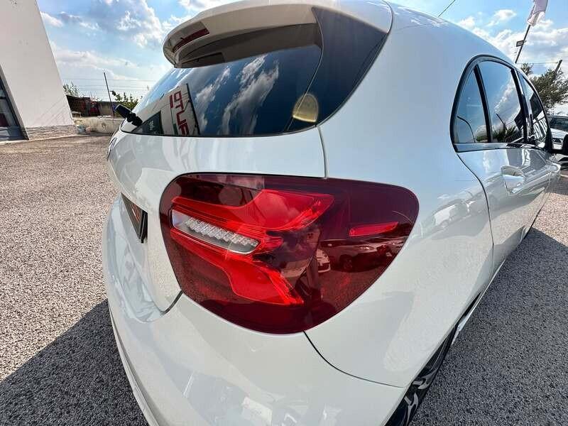 Mercedes-benz A 180 d Automatic Premium