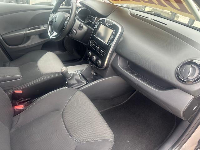 RENAULT Clio 1.5 dCi 8V 75CV 5 porte Costume National