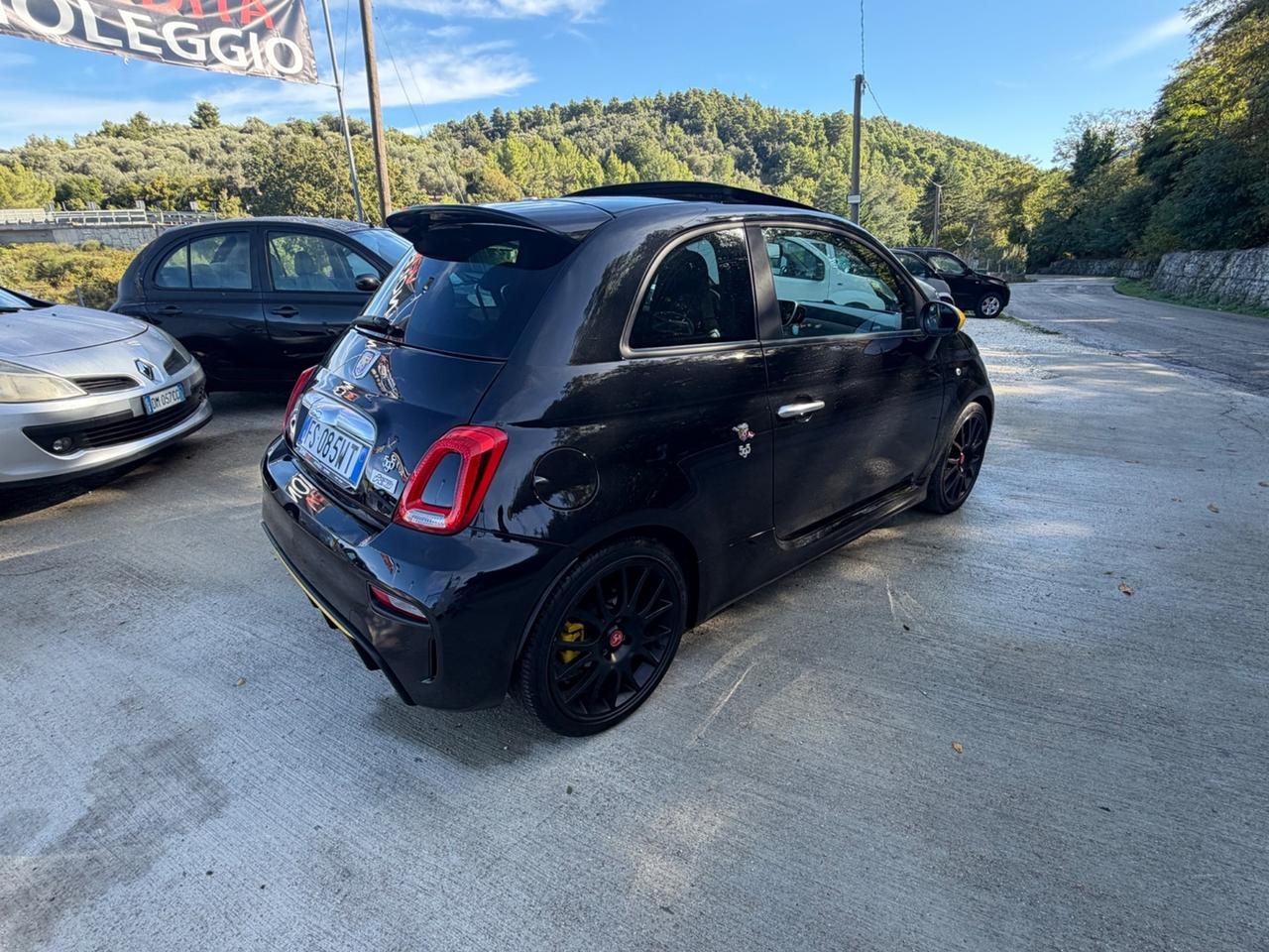 Abarth 595 C 1.4 Turbo T-Jet 180 CV Competizione