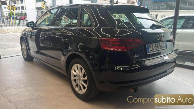 AUDI A3 1.6 TDI clean diesel S tronic Attraction