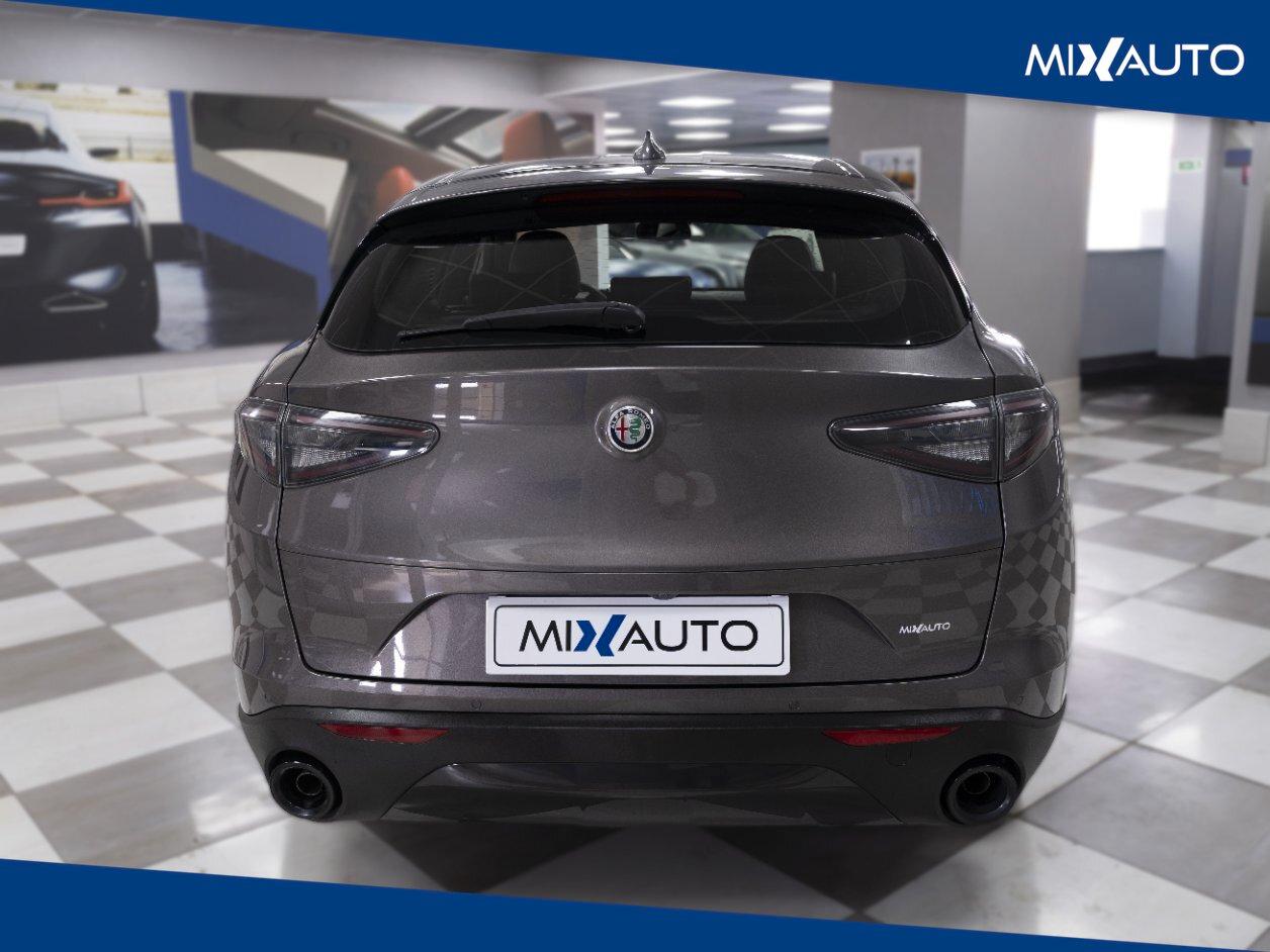 Alfa Romeo Stelvio 2.2 D T Sprint RWD 160CV Auto