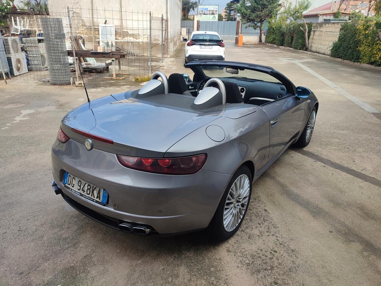 Alfa Romeo Spider 2.4 JTDm 210CV