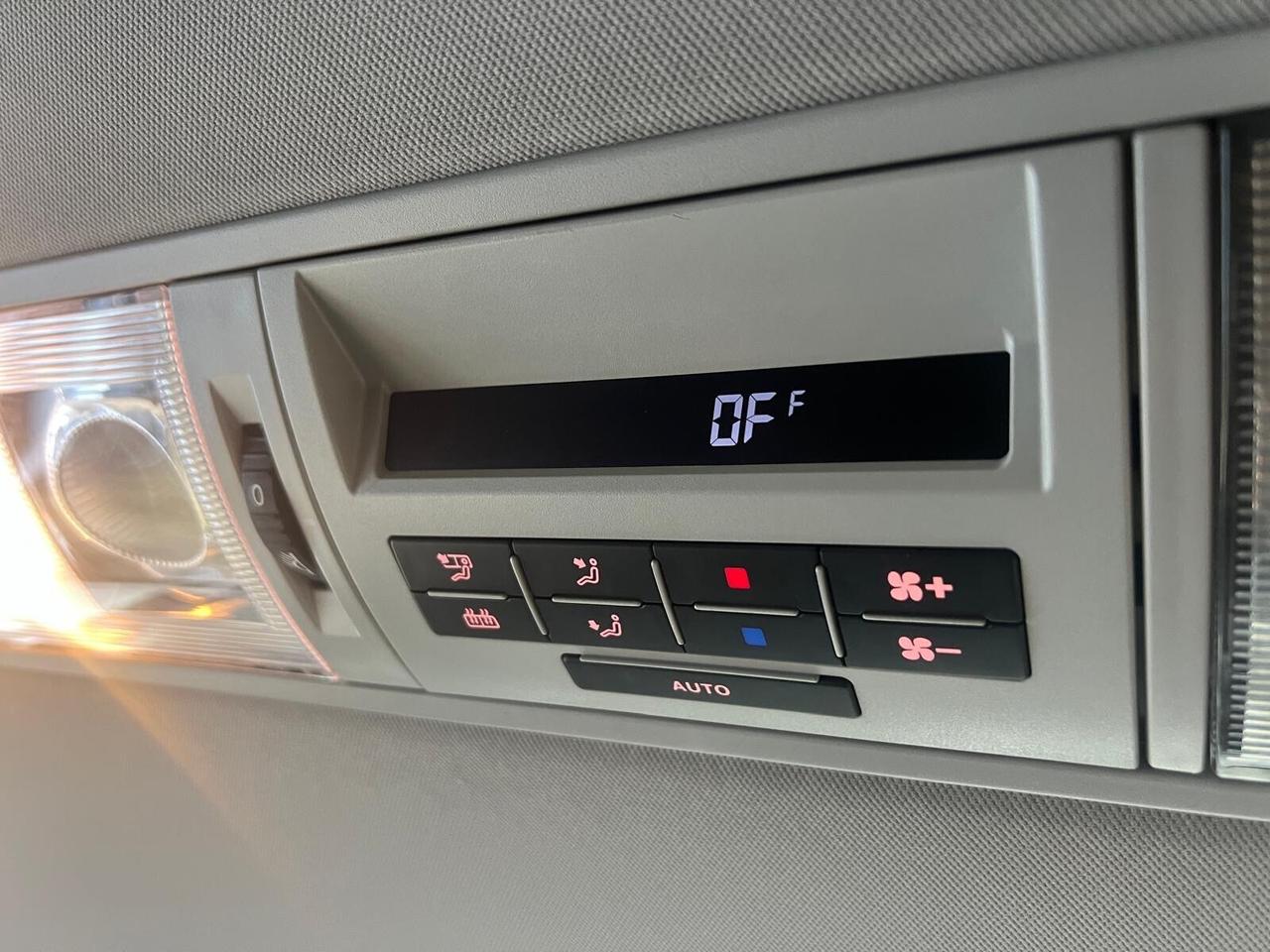 Volkswagen Multivan 2.0 TDI 150CV DSG 4Motion Comfortline 7-posti 4X4