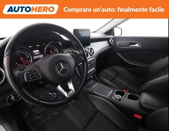 MERCEDES-BENZ GLA 180 Sport
