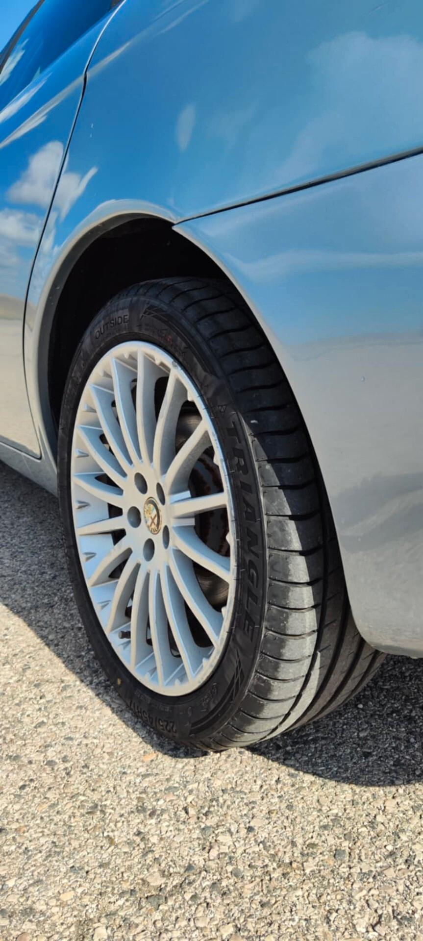 Alfa Romeo 156 1.9 JTD cat Distinctive