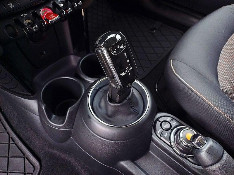 MINI Mini 5 porte Mini 5p 1.5 Cooper Hype auto