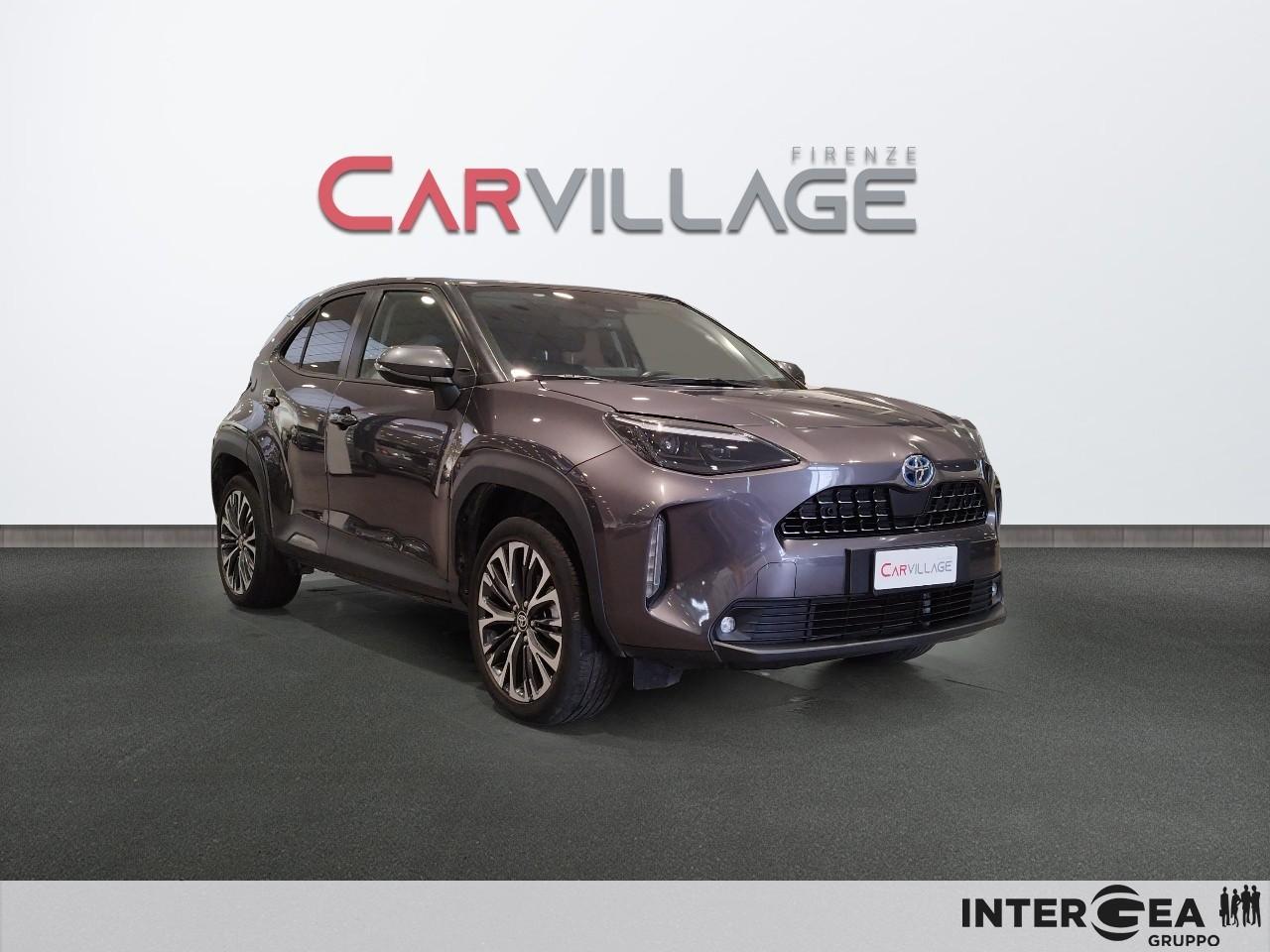 TOYOTA Yaris Cross 1.5h Lounge fwd 116cv e-cvt