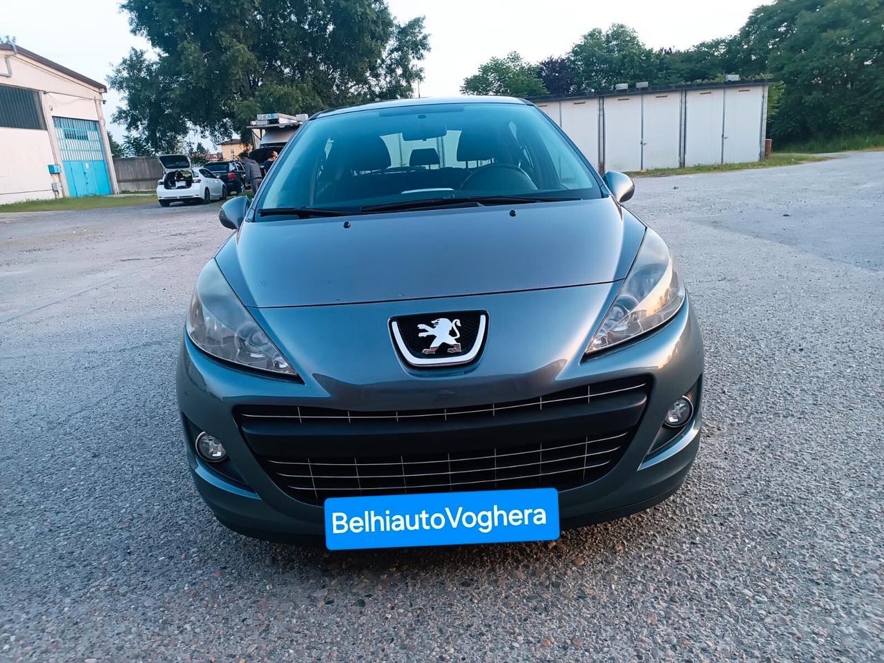 Peugeot 207 2011---1.4 Diesel Neopatentati