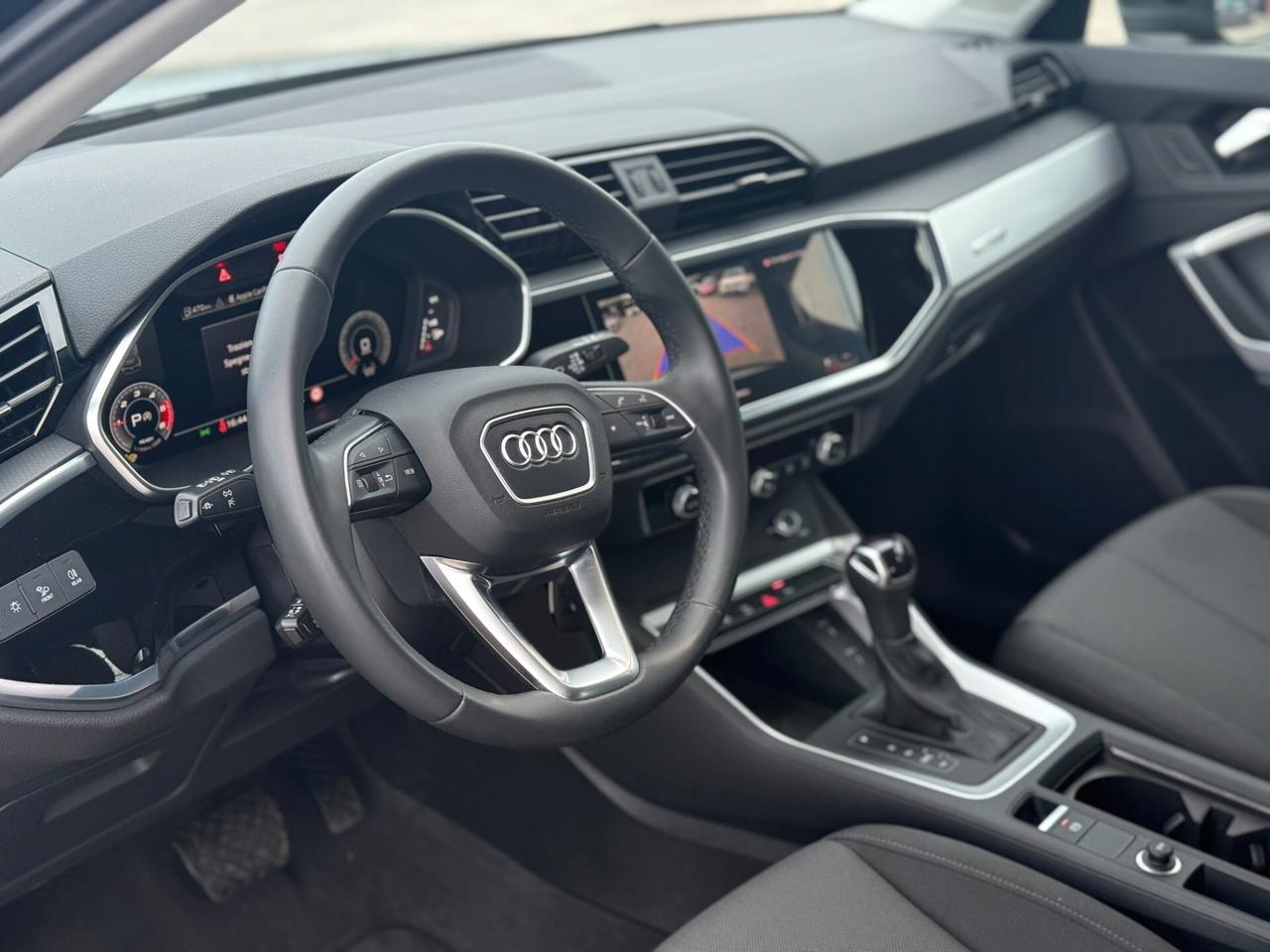 Audi Q3 SPB 35 TDI S tronic Identity Black