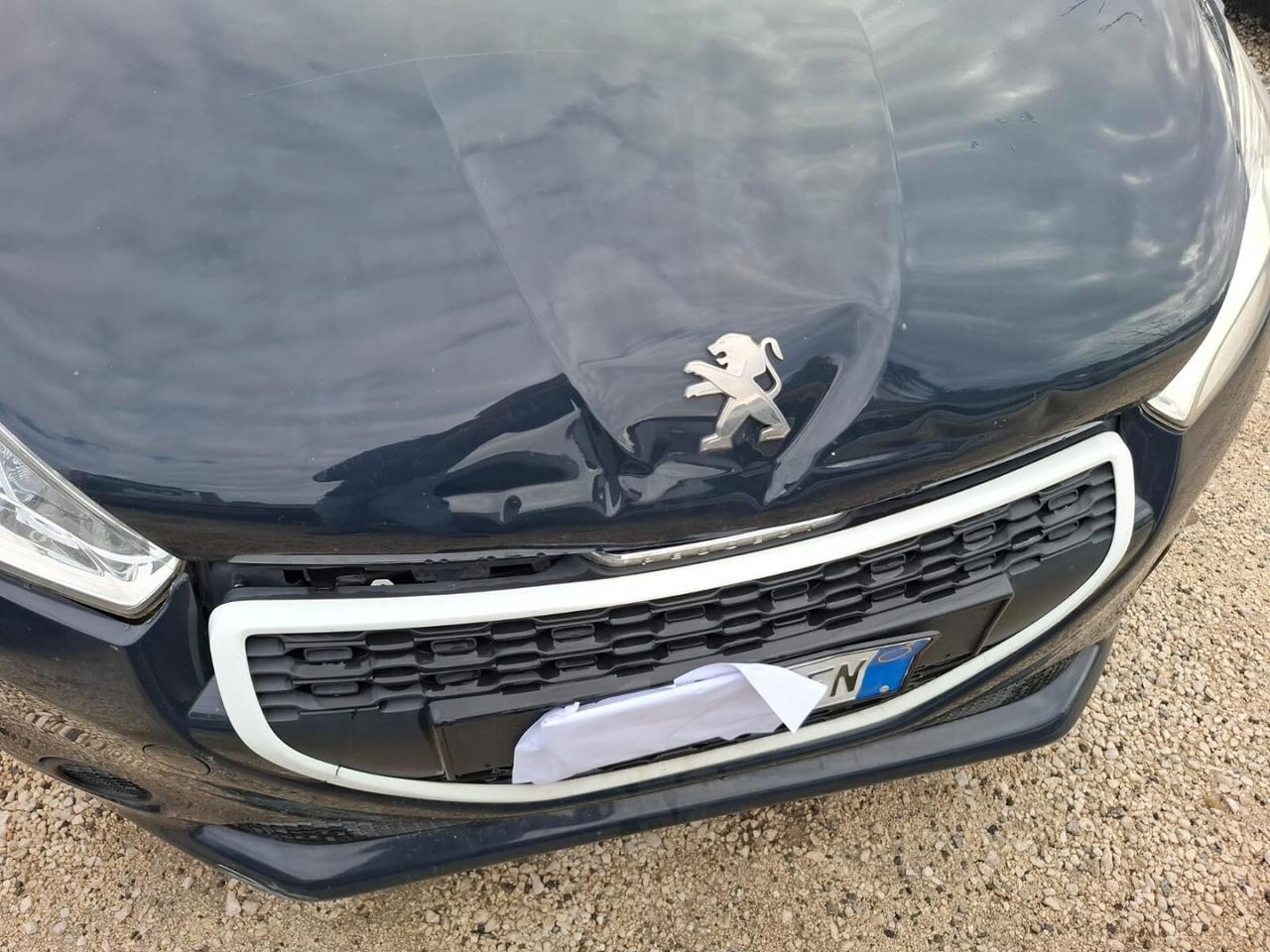 PEOUGEOT 208 2015 NO SINISTRATA MARCIANTE