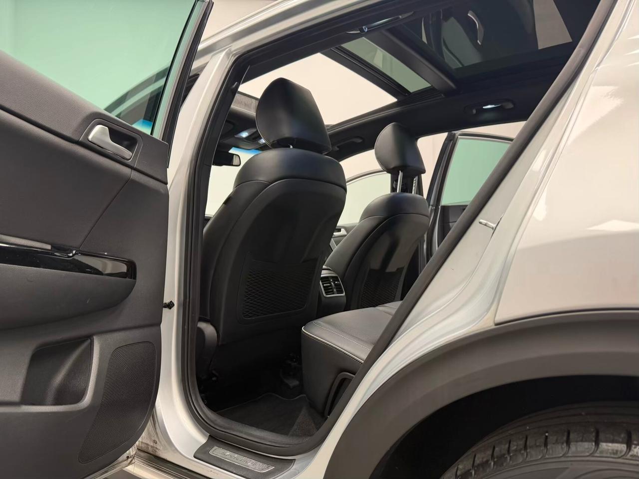 Kia Sportage 1.6 T-GDI DCT7 AWD GT Line