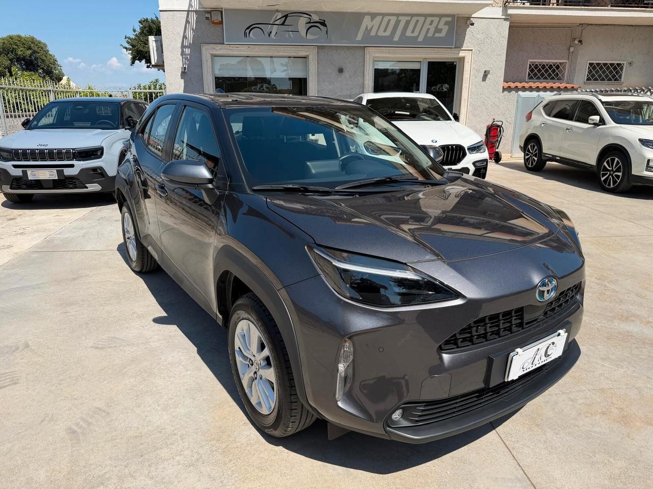 Toyota Yaris Cross E-CVT Business Sport utility Full Hybrid
