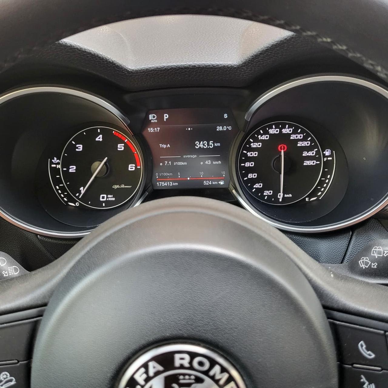 Alfa Romeo Stelvio 2.2 Turbodiesel 180 CV AT8 Q4 Executive