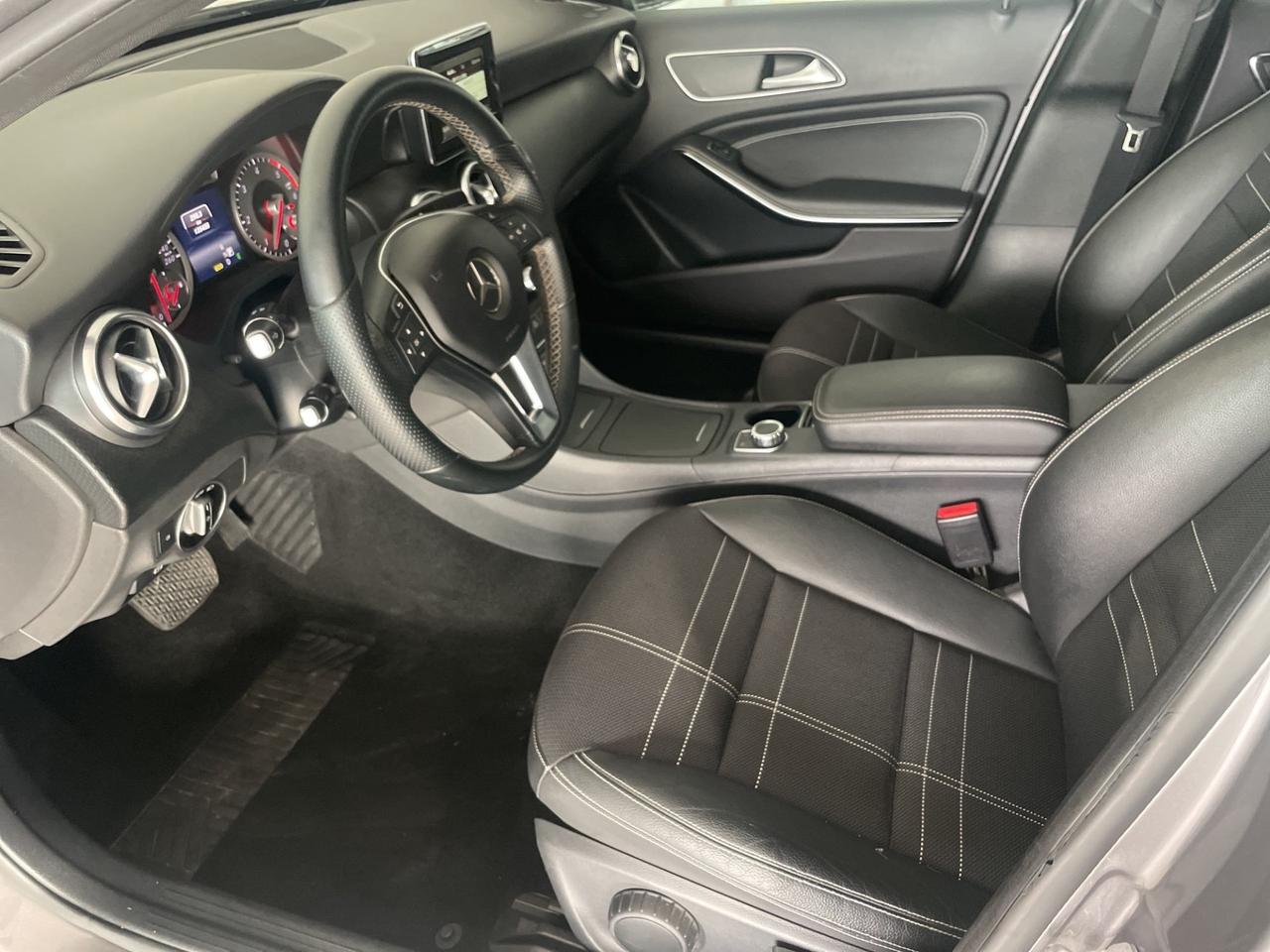 Mercedes-benz A 200 CDI Automatic 4Matic Sport