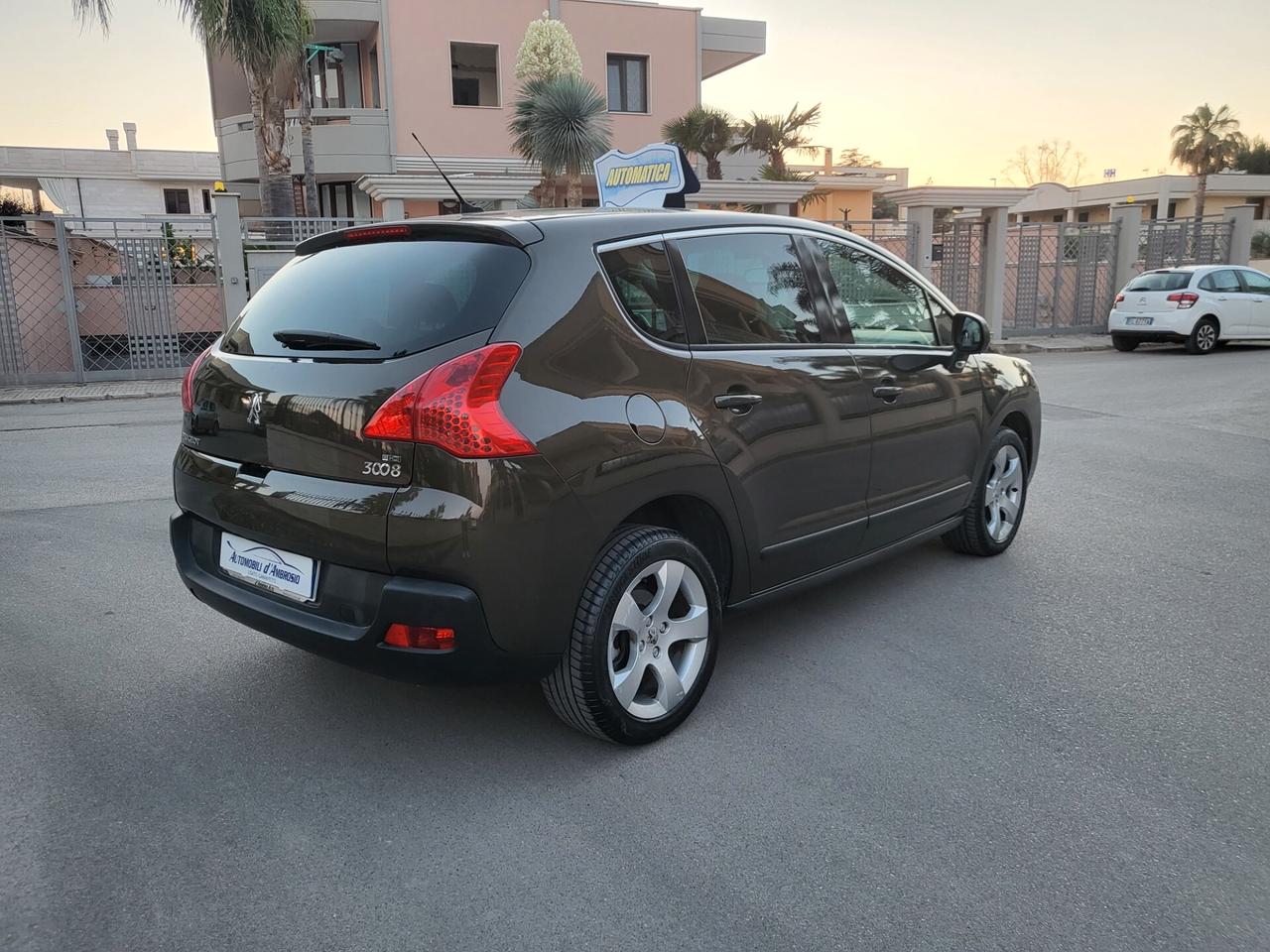 Peugeot 3008 1.6 e-HDi 112CV Automatica/Active