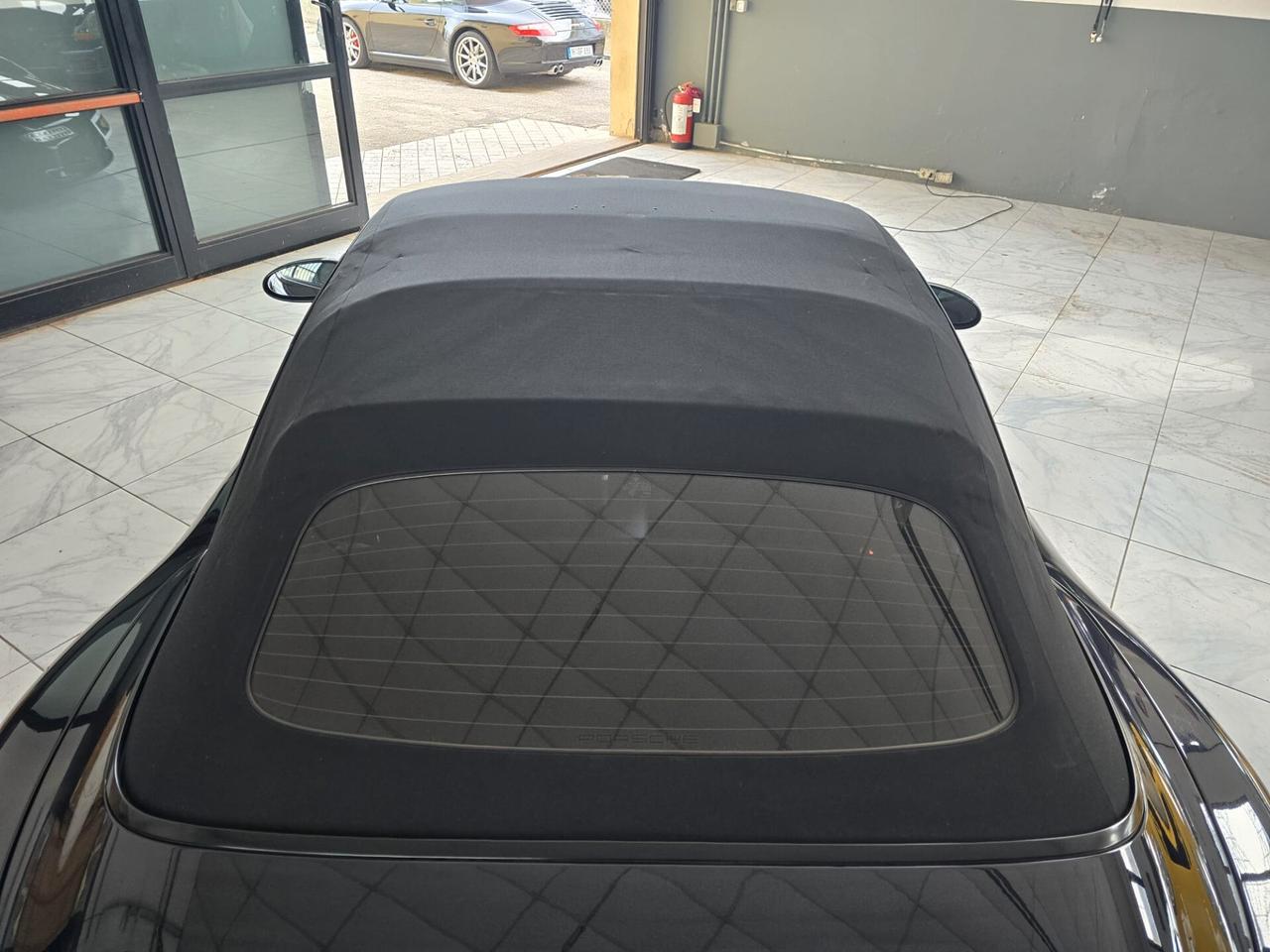 Porsche 911 Carrera 4S Cabriolet