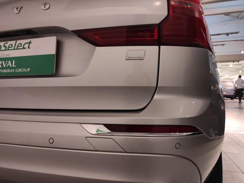 VOLVO XC60 (2017-->) - XC60 T6 Recharge Plug-in Hybrid AWD Inscription Expression