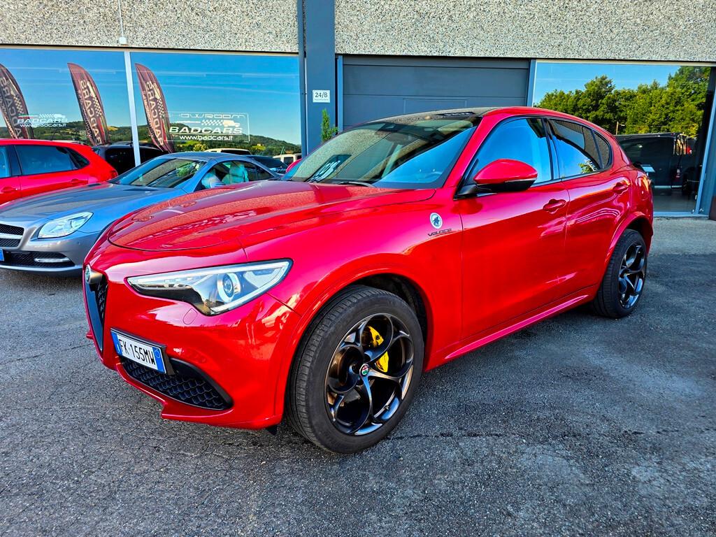 Alfa Romeo Stelvio 2.0 Turbo 280 CV Q4 VELOCE