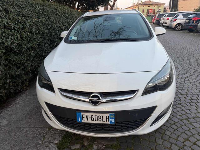 OPEL Astra 1.7 CDTI 110CV Sports Tourer Cosmo