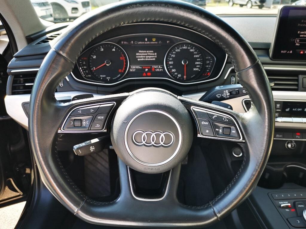 AUDI A4 5ª serie A4 Avant 2.0 TDI 150 CV S tro...