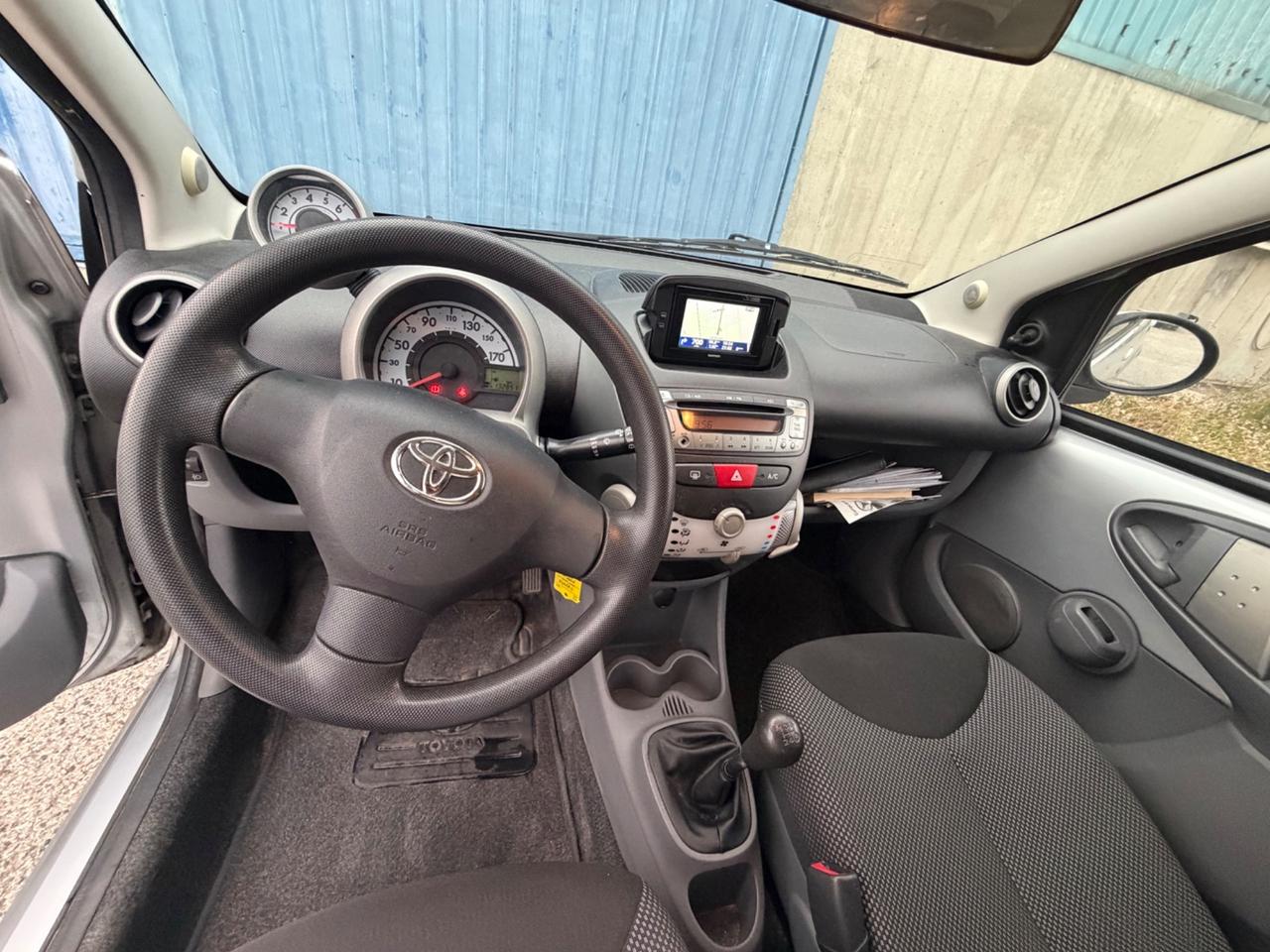 Toyota Aygo 1.0 12V VVT-i 5 porte