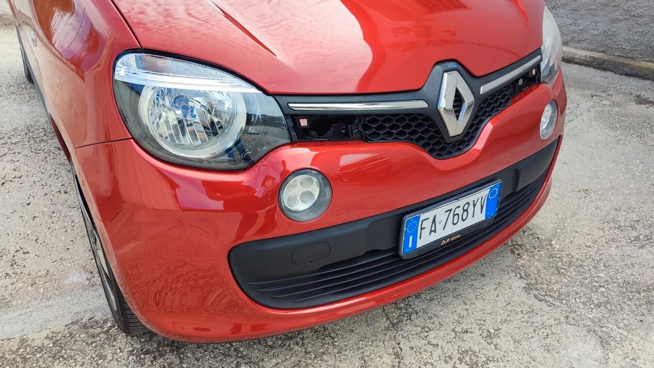 RENAULT Twingo