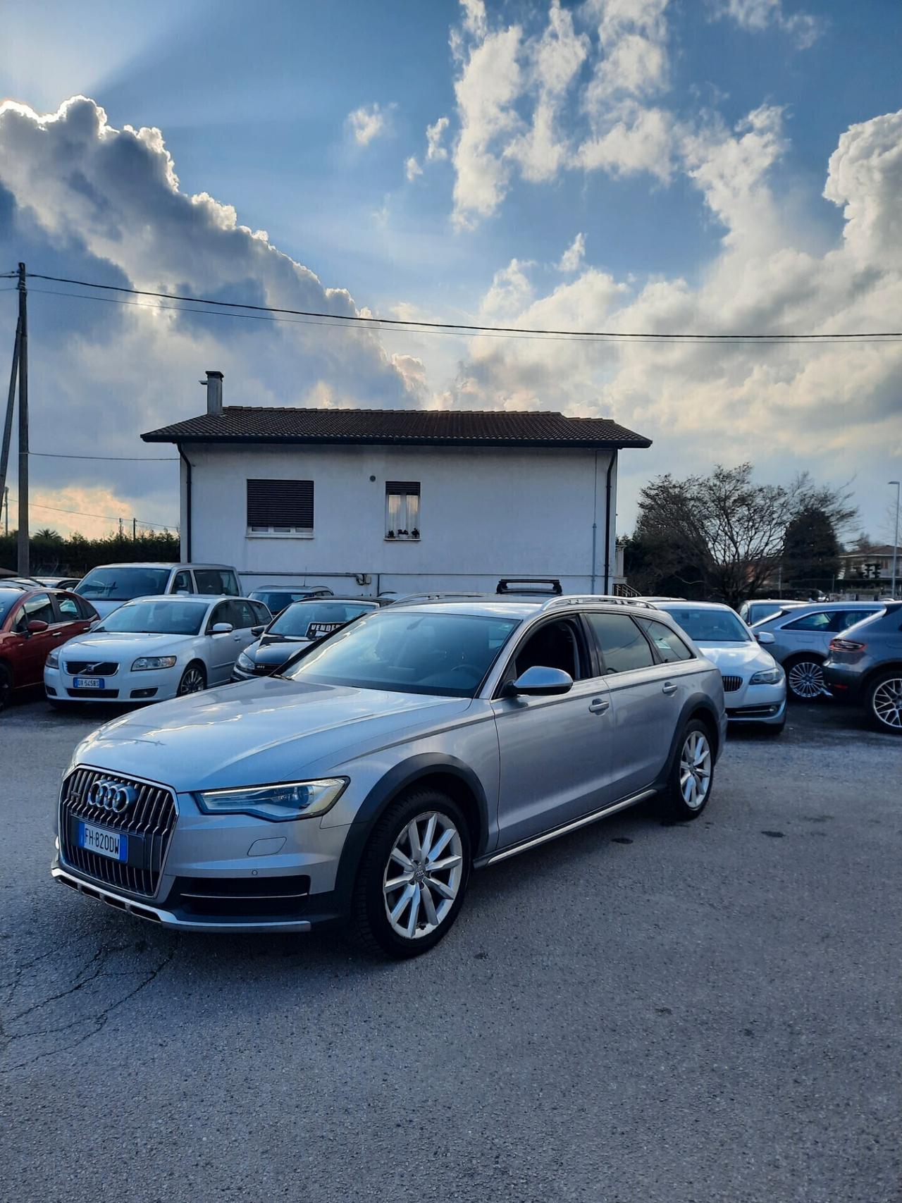 Audi A6 allroad 3.0 TDI 218 CV S tronic Business Plus