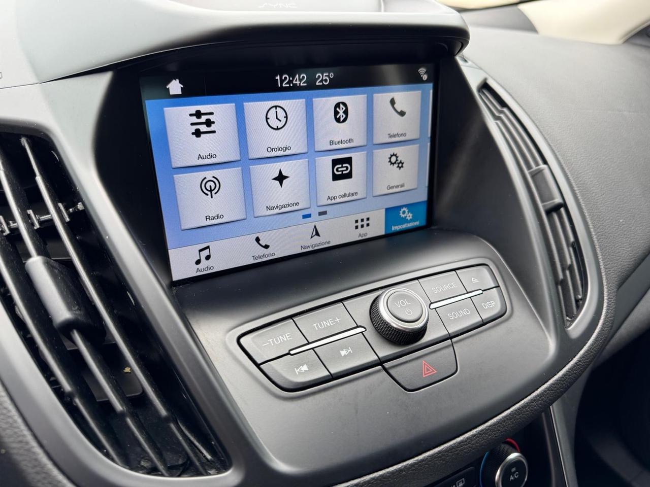 Ford Kuga 2.0 TDCI 120 CV 2WD Powershift