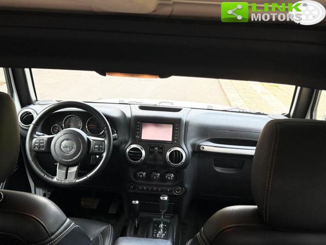 JEEP Wrangler 2.8 CRD DPF Sahara Auto